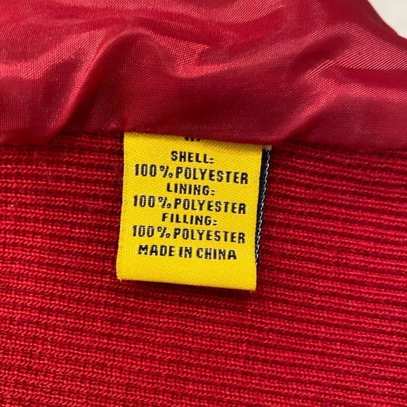 Daisy Red Quilted Puffer Vest with Hood sz M Elastic Sides - Picture 3 of 6